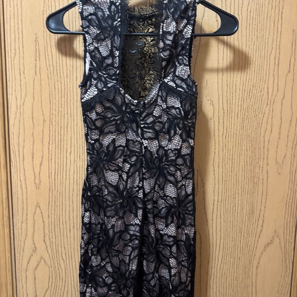 Alt. R. Dress size Small - Picture 8 of 8